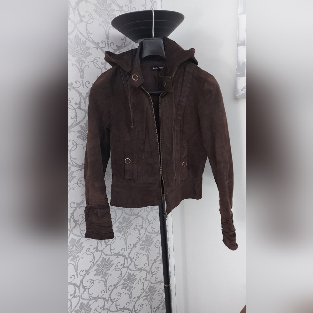 Le Chateau Women's Size XS Leather Brown Suede Biker Jacket with Hood